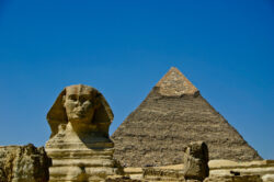 Sphinx & Pyramid